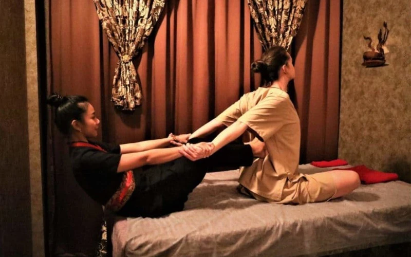 7 golden benefits of the Thai massage (60 minutes) treatment (Source: Internet)