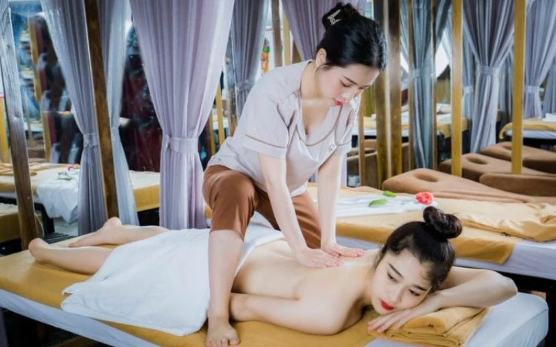 The royal standard process of a Thai massage (60 minutes) (Source: Internet)