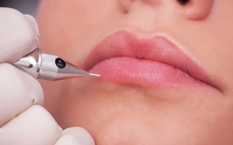 What is collagen baby lip blush? (Source: Internet)