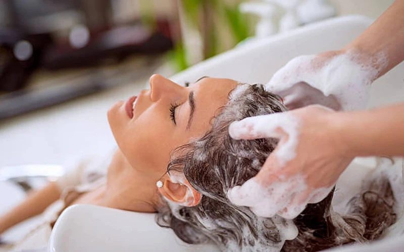 Express shampoo helps relieve stress and promote relaxation (Source: Internet).