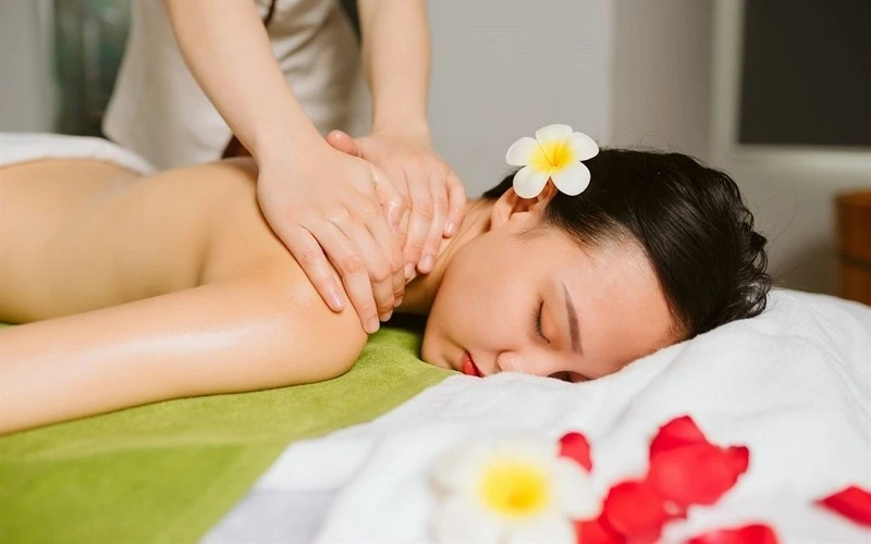 Enjoy a professional 90-minute full body massage (Source: Internet)