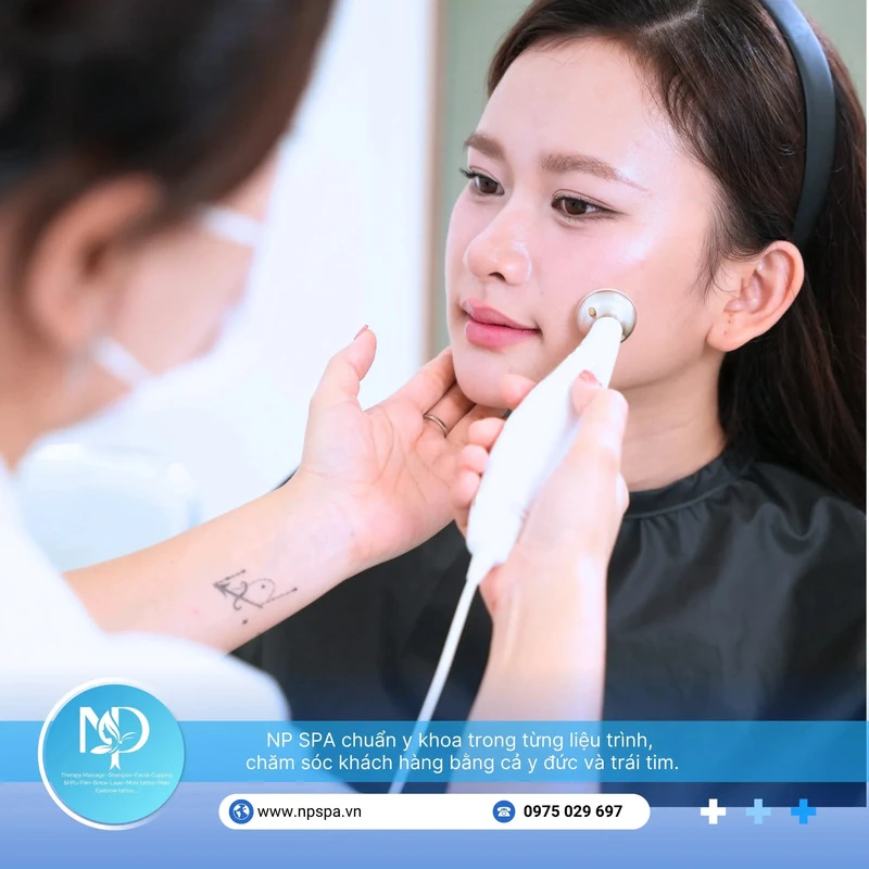 Laser treatment for facial and wrist rejuvenation at NP SPA (Source: NP SPA)
