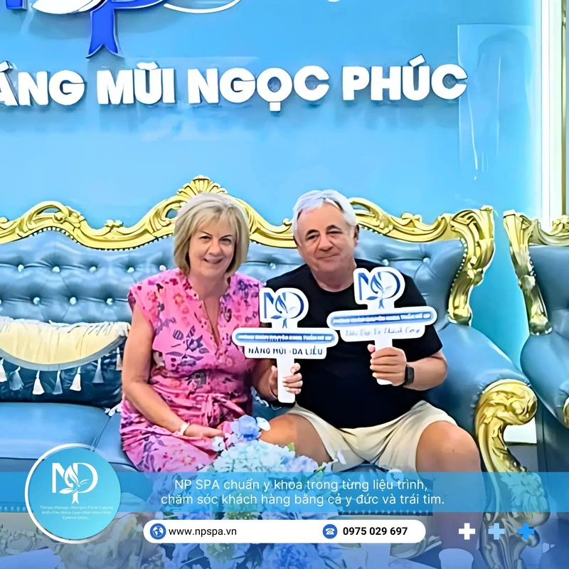 Khách hàng hài lòng với dịch vụ săn da trị nám, viêm đỏ tại NP SPA (Nguồn: NP SPA)